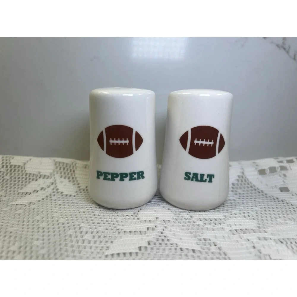 Football Salt & Pepper Shakers Set‎ Super Bowl Party Decor